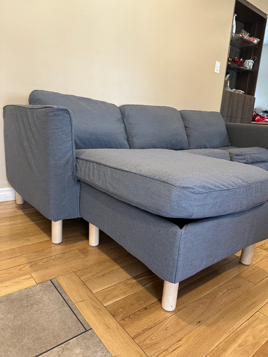 IKEA PÄRUP Sectional Sofa with Adjustable Chaise (CAN DELIVER) - photo 4