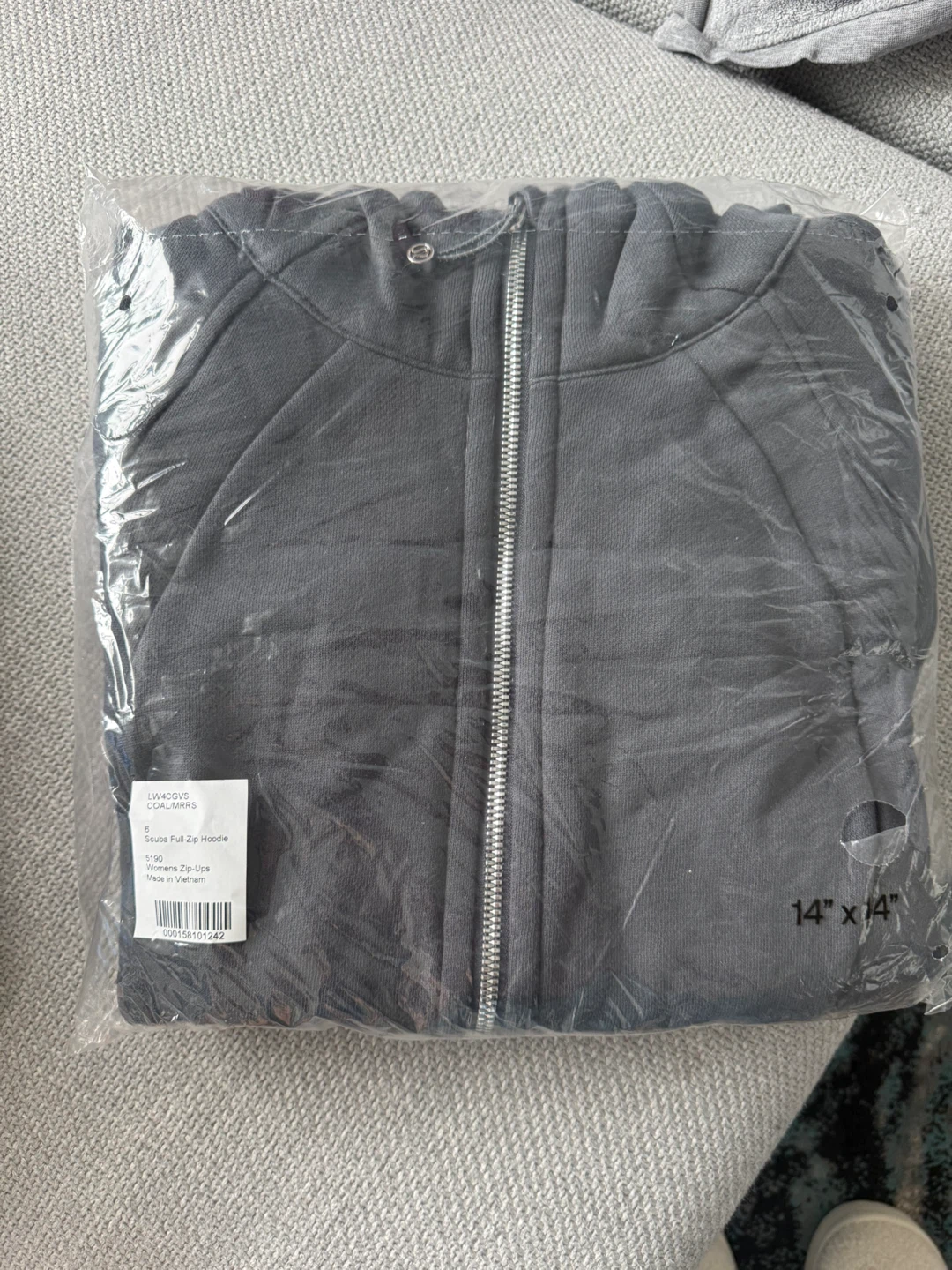 Brand new Lululemon Full-Zip Hoodie Coal/Mirror Silver Size 6 - photo 3