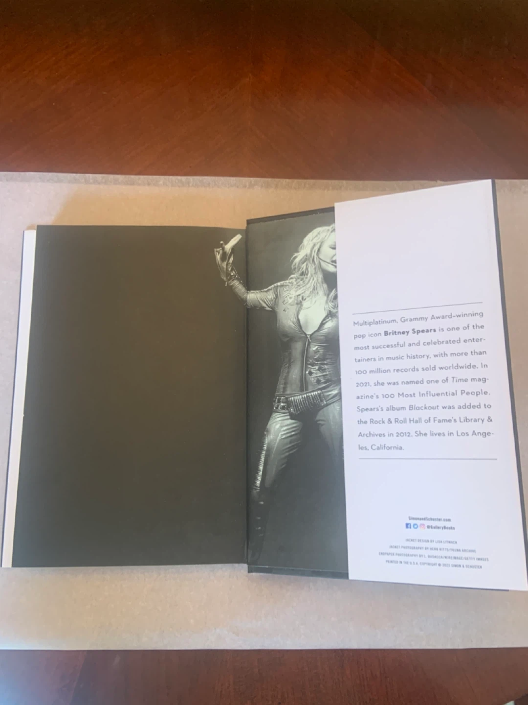 Britney Spears The Woman In Me Book - photo 5
