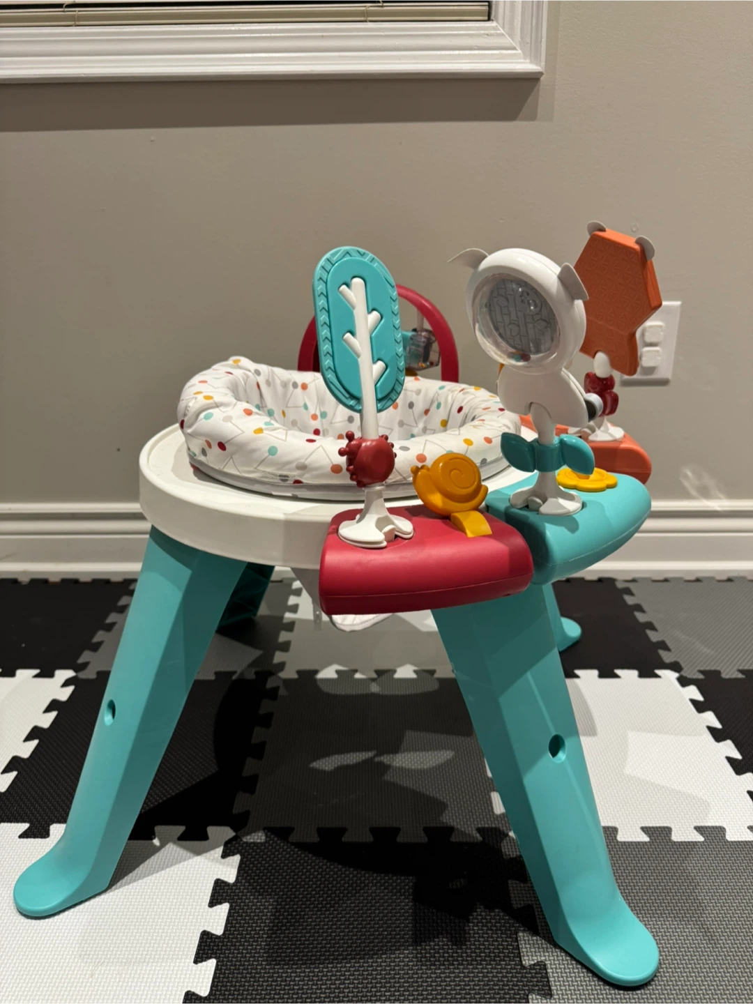 Fisher-Price spin and sort activity center - photo 2