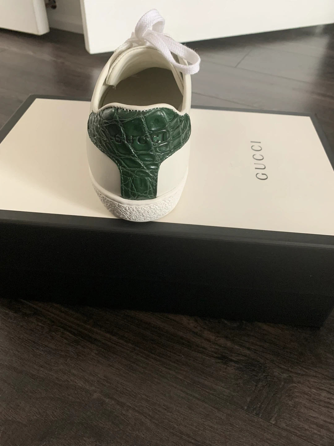 Gucci Ace Sneaker White Green Red Crocodile Embossed Heel - photo 4