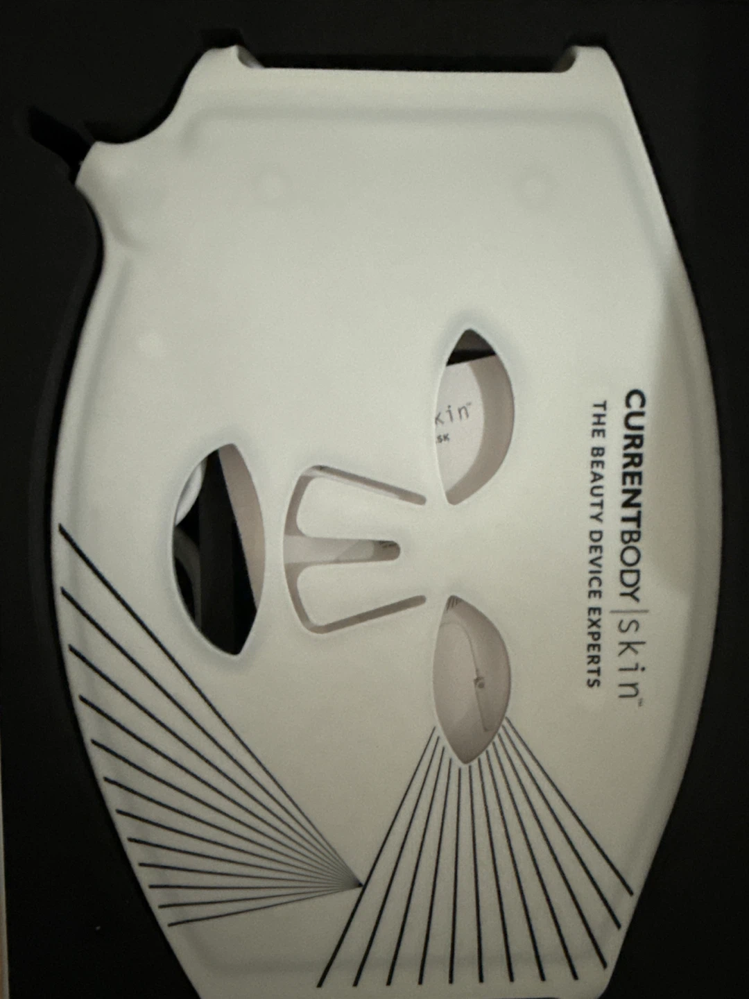 CurrentBody Skin LED Light Therapy Mask - photo 3