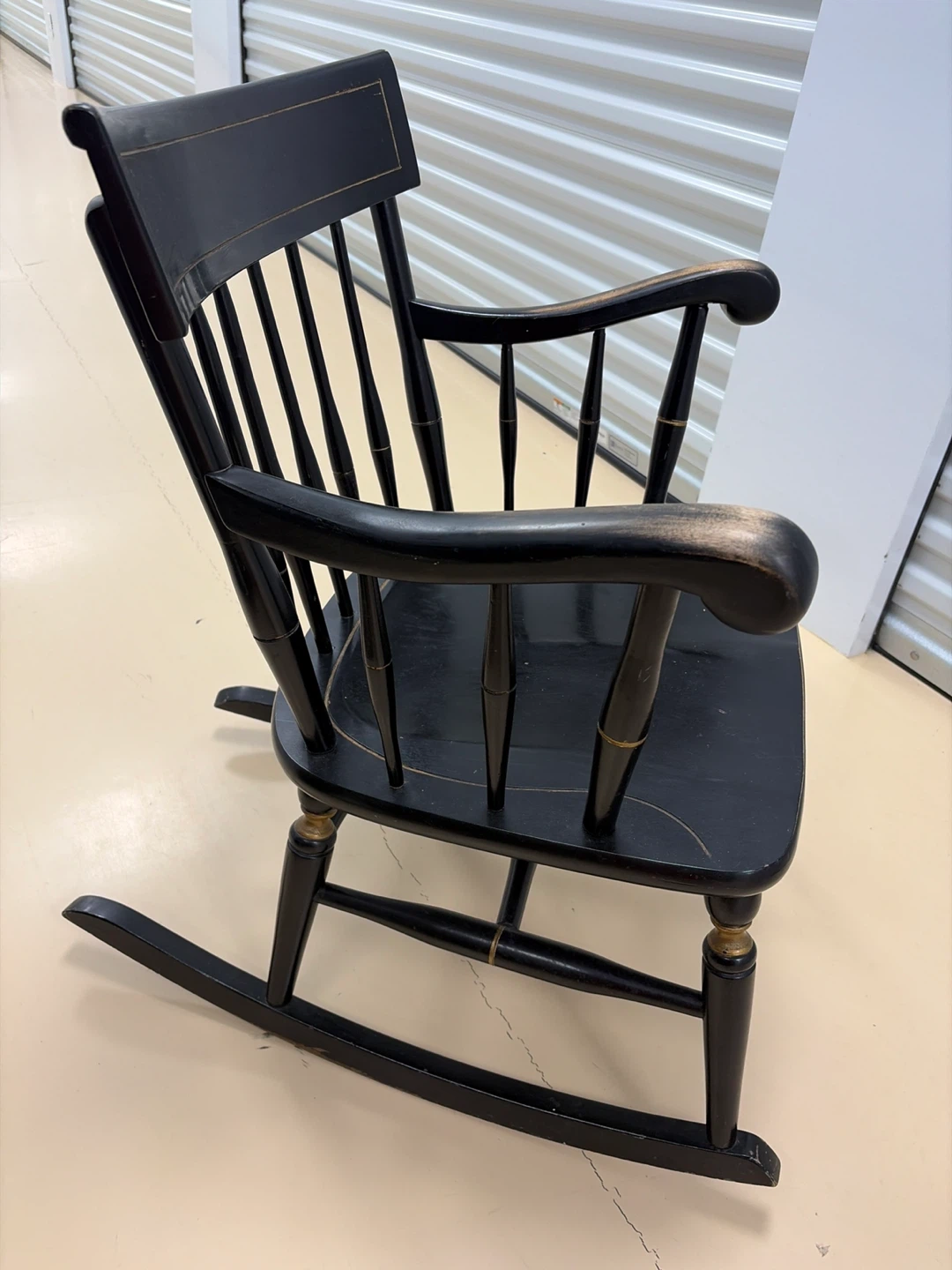 Black Rocking Chair with Gold Accents - photo 2