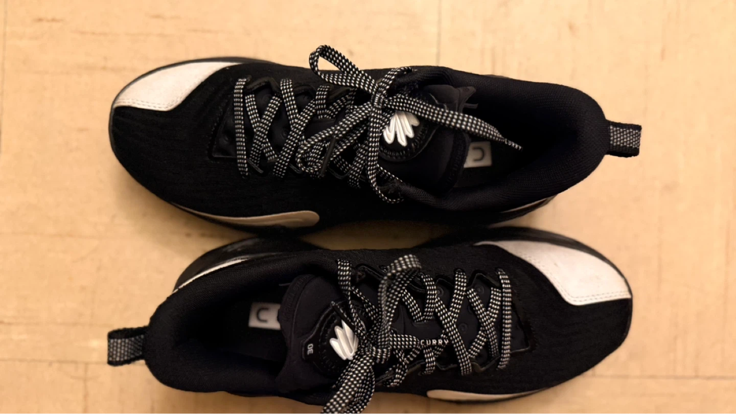 Under Armour Curry Flow 12 Basketball Shoes
