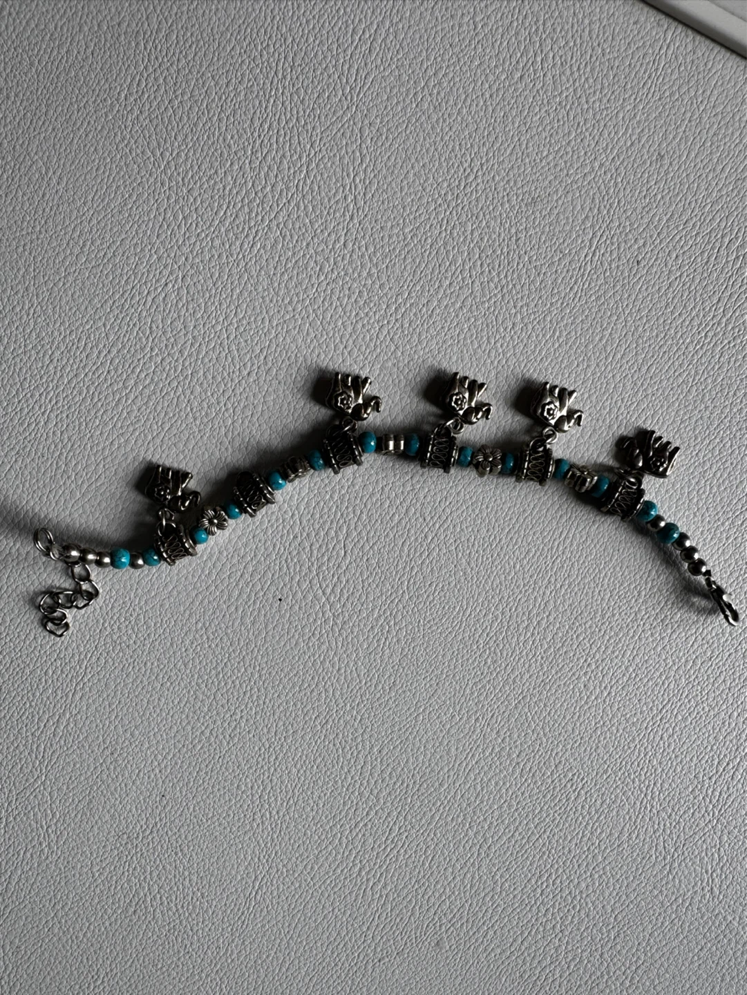 Silver anklet bracelet with turquoise beads and elephant charms - photo 2