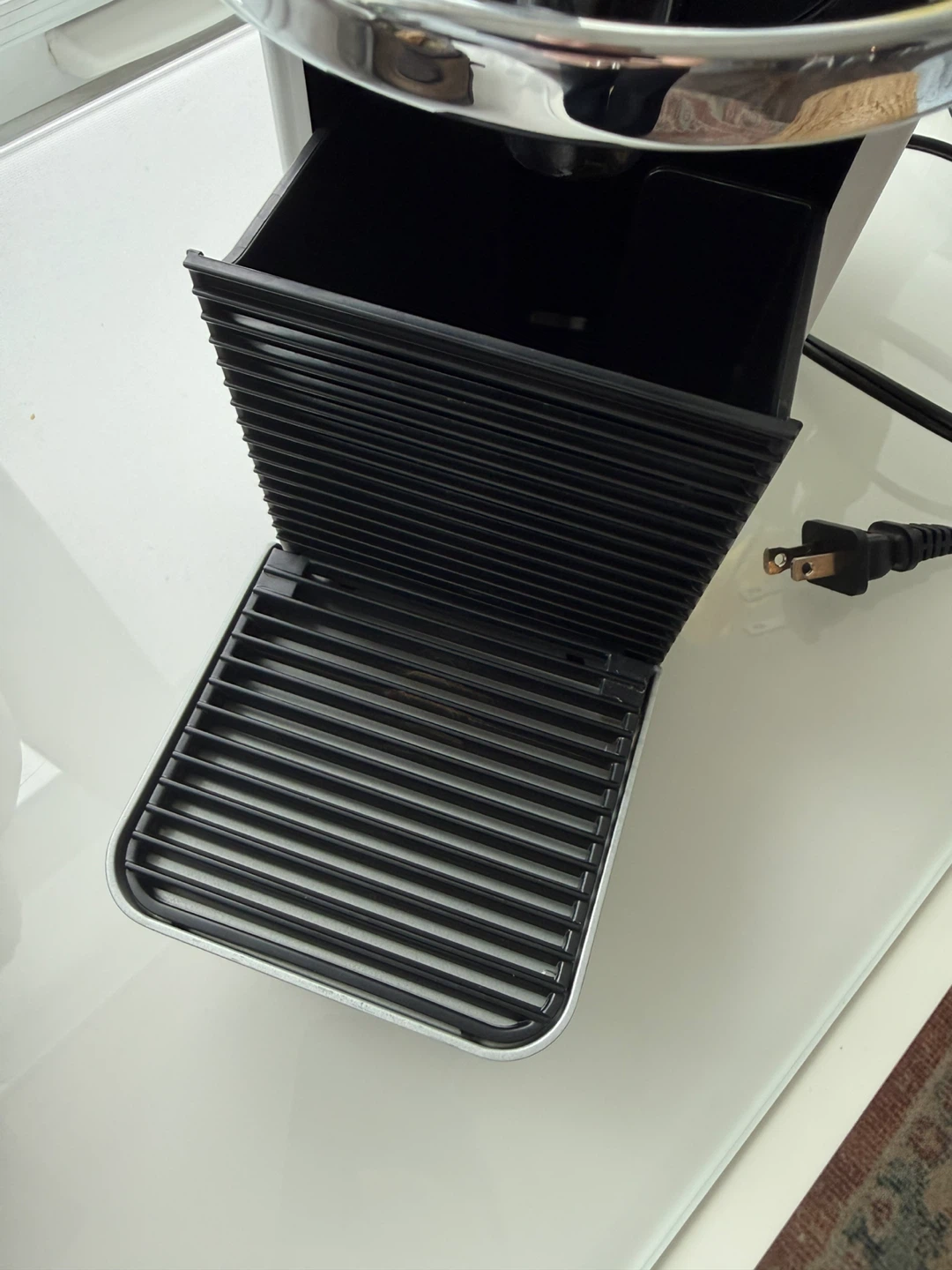 DeLonghi Nespresso Essenza Mini Espresso Machine - photo 5