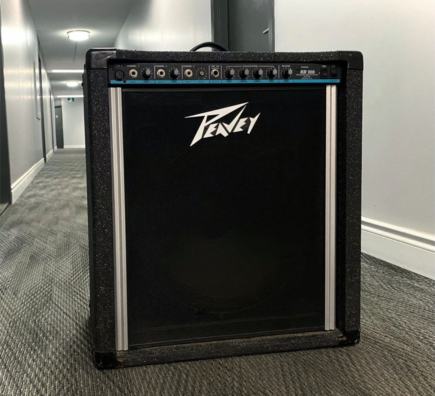 U.S.A Vintage Peavey KB-100 3 Channel Amp - Teal Stripe - photo 2