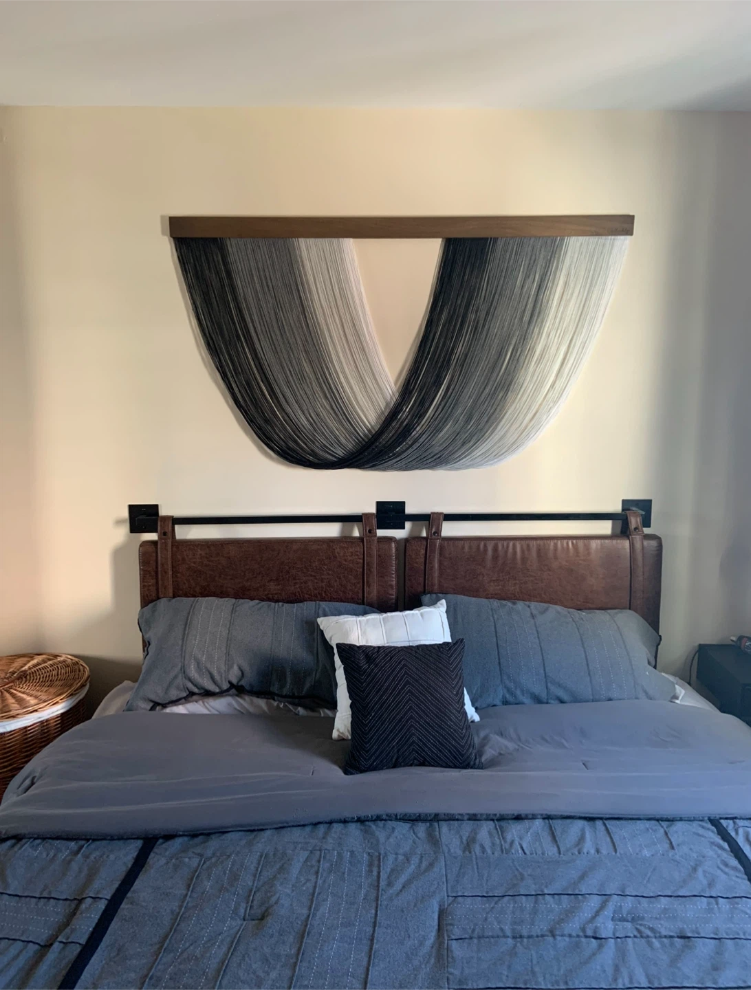 Modern Ombre String Wall Hanging