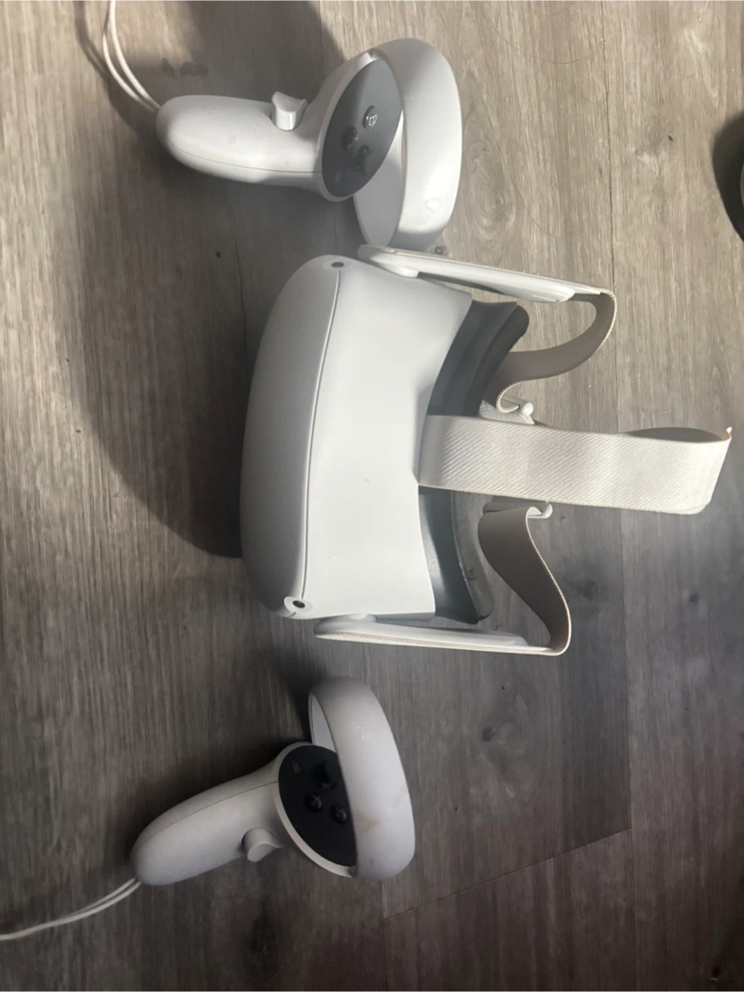 Meta Quest 2 Virtual Reality VR Headset with Controllers