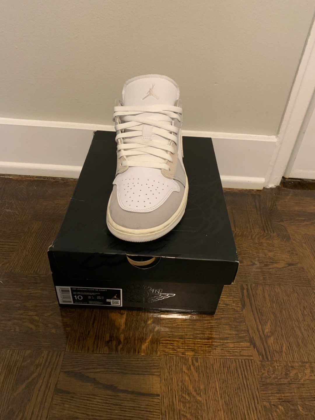 Air Jordan 1 Low SE - photo 2