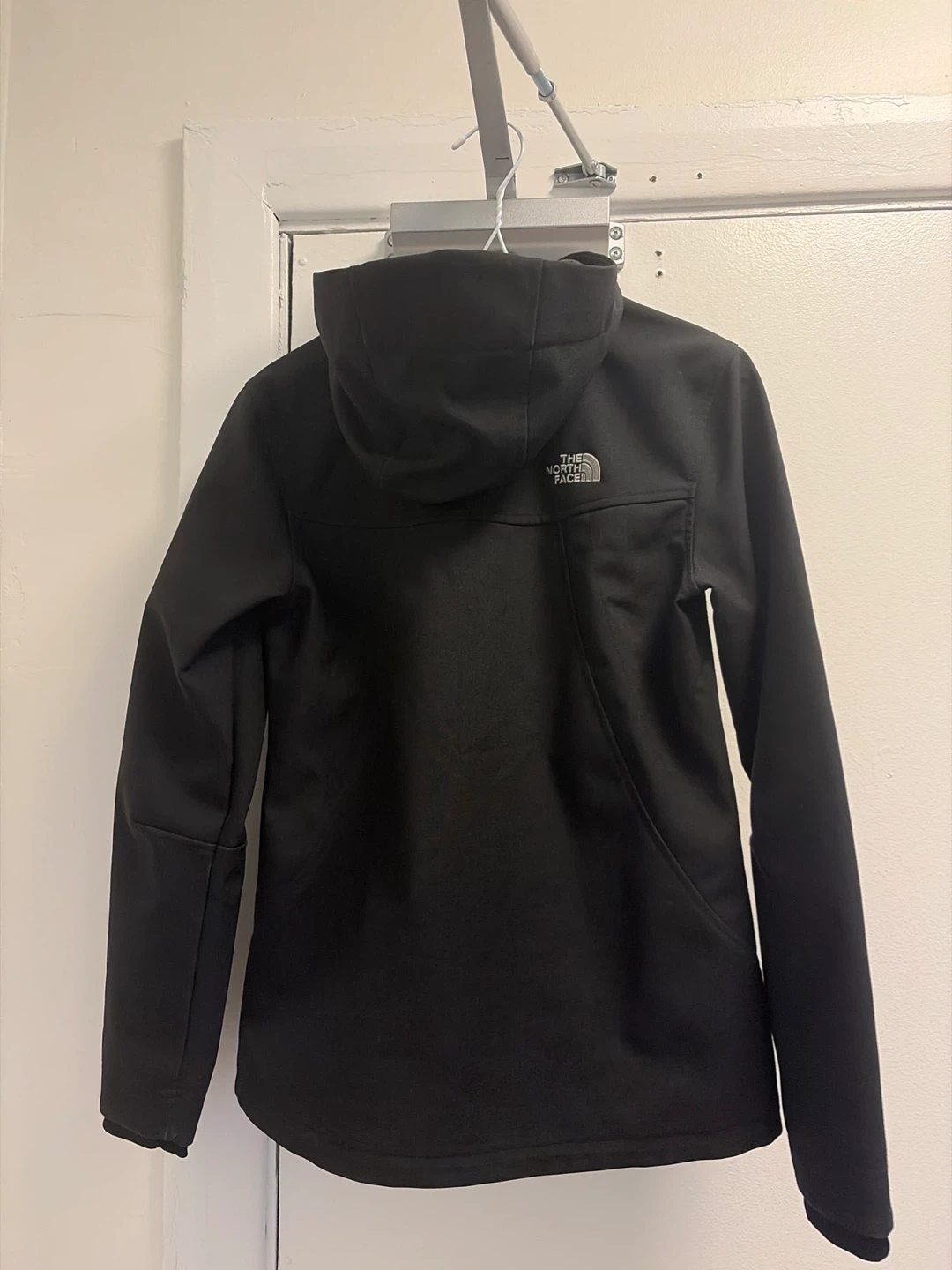 The North Face Black Hooded Softshell Jacket XS - photo 2