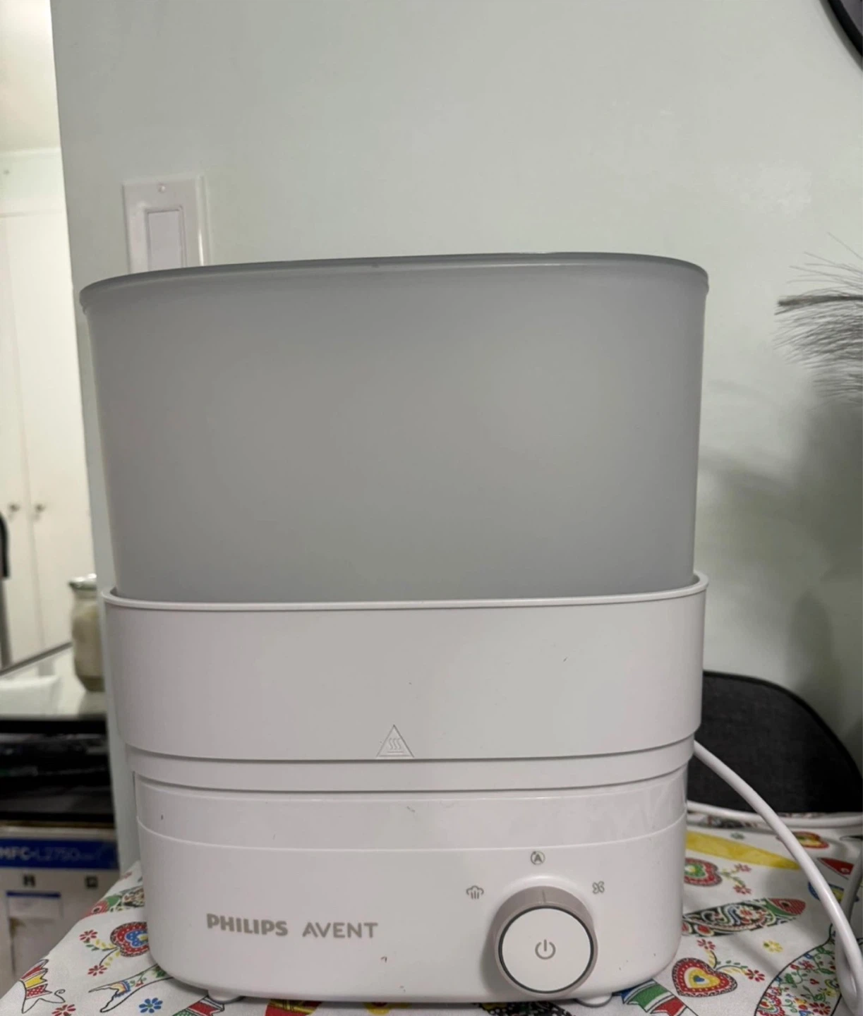 Philips Avent Electric Sterilizer - photo 2