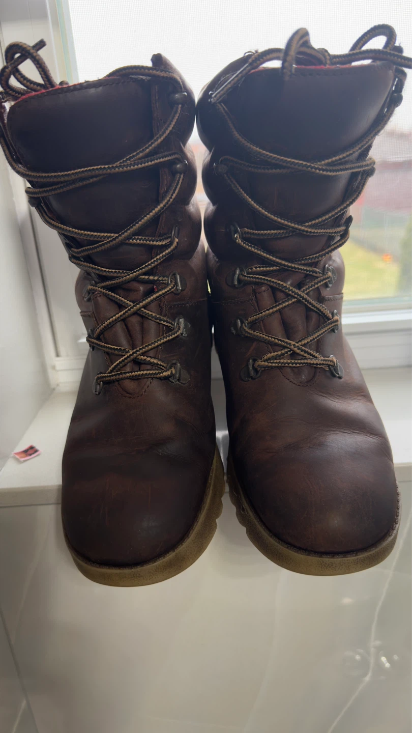 Cougar Waterproof Winter Boots – Size 7 (Women) - photo 2