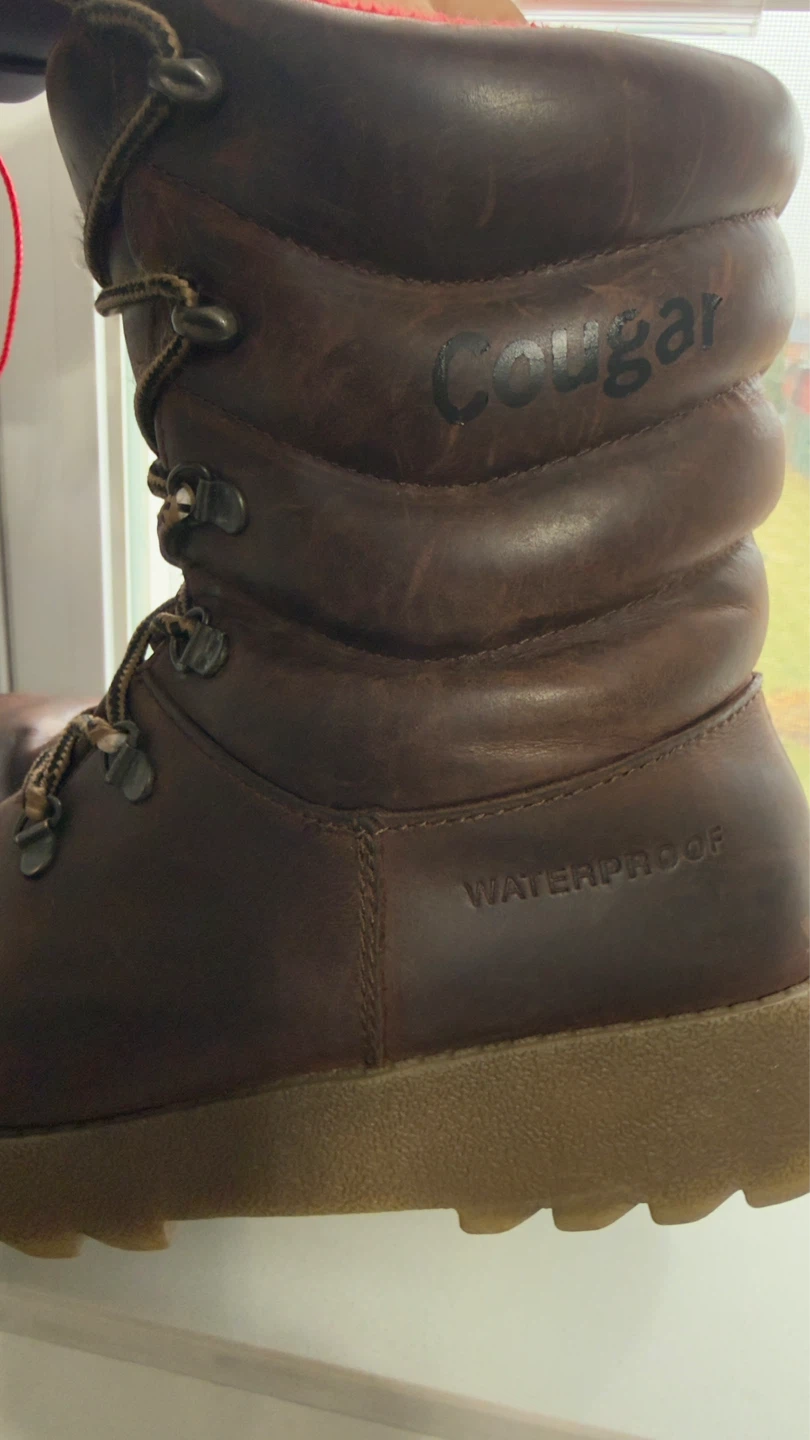 Cougar Waterproof Winter Boots – Size 7 (Women) - photo 3