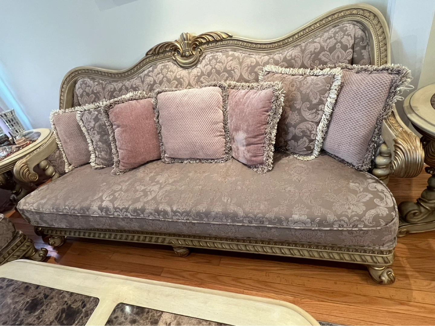 Sofa set, dinning table set, and coffee table set. 12 pieces - photo 3