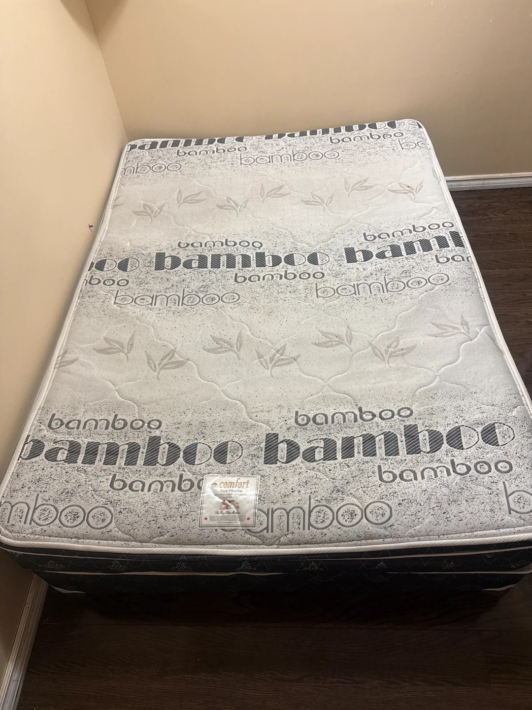 Comfort Bamboo Mattress with box - photo 2