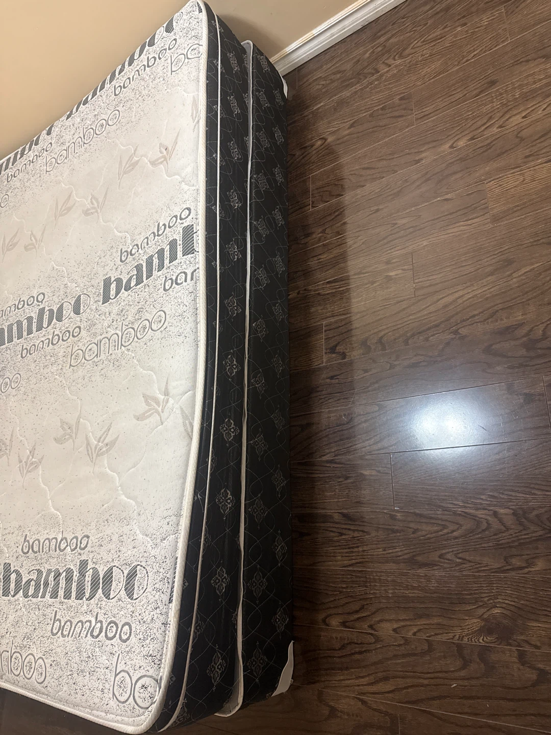 Comfort Bamboo Mattress with box - photo 3