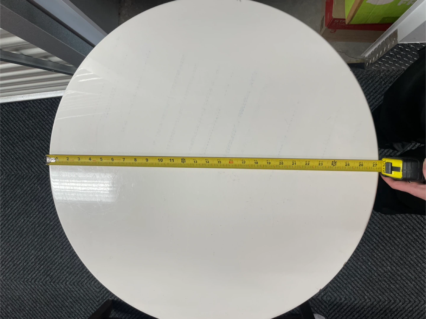 White Tulip Style Side Table - photo 4