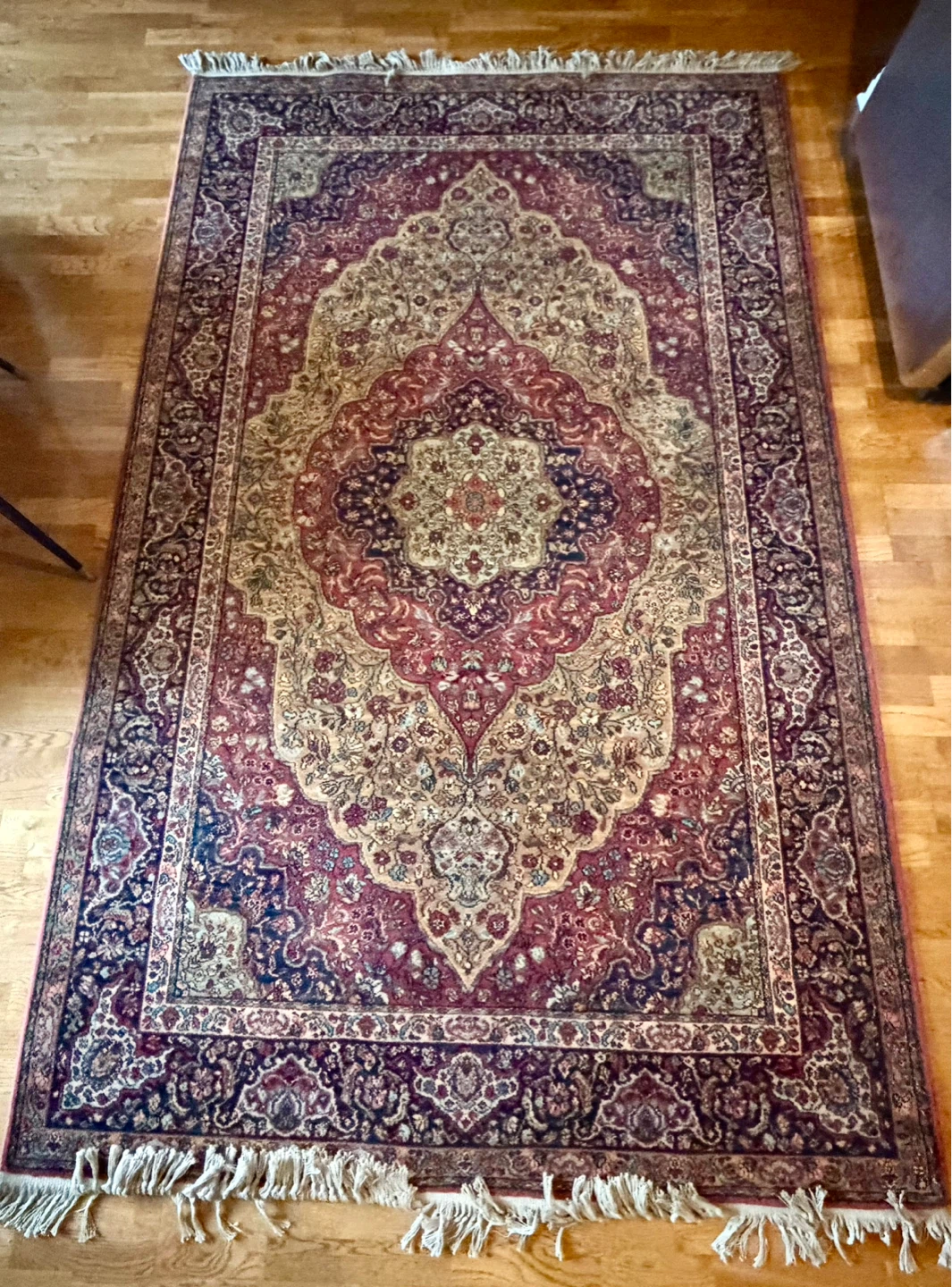 Karastan "The Original Karastan Collection" Medallion Rug