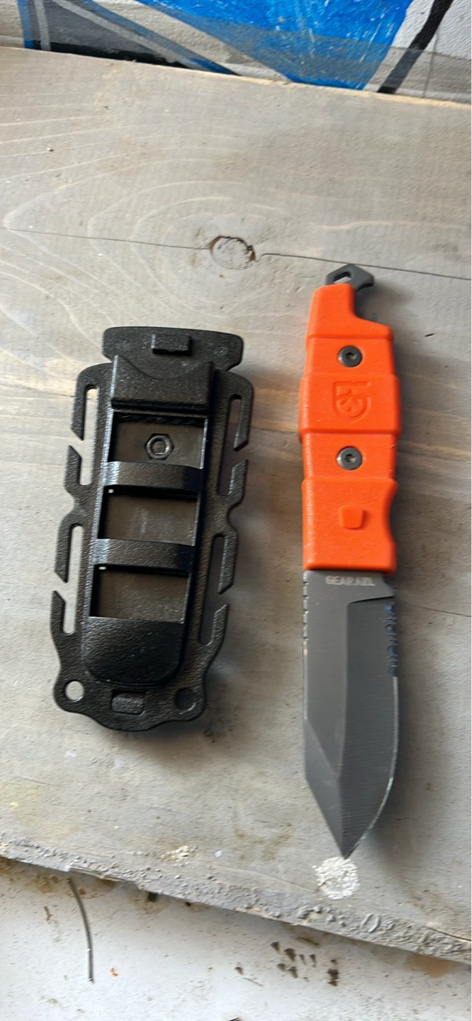 Assorted knifes for everyday use like work/ outdoors. - photo 2