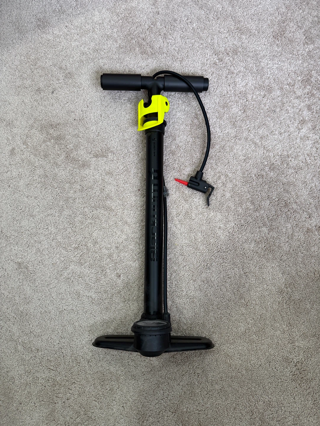 Bike Accessories - Helmet, Pump, Seat Cushion, Safety Lights - photo 3
