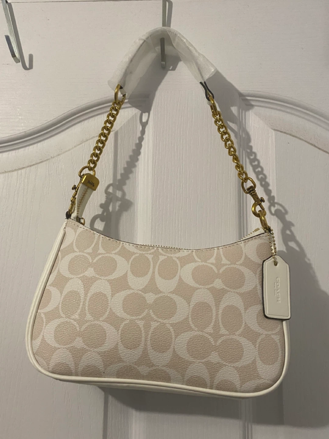 Coach Signature C Jacquard Shoulder Bag - photo 2