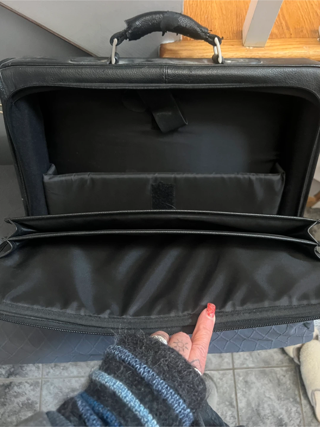 Dell Black Leather Briefcase Messenger Bag - photo 3