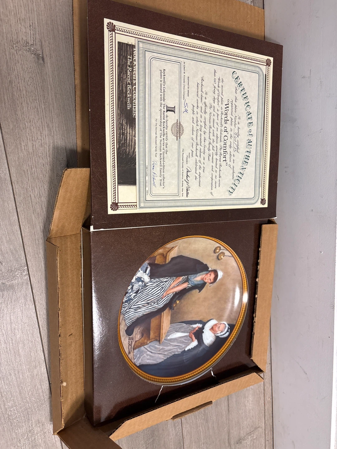 Edwin M. Knowles "Words of Comfort" Collector Plate - photo 3