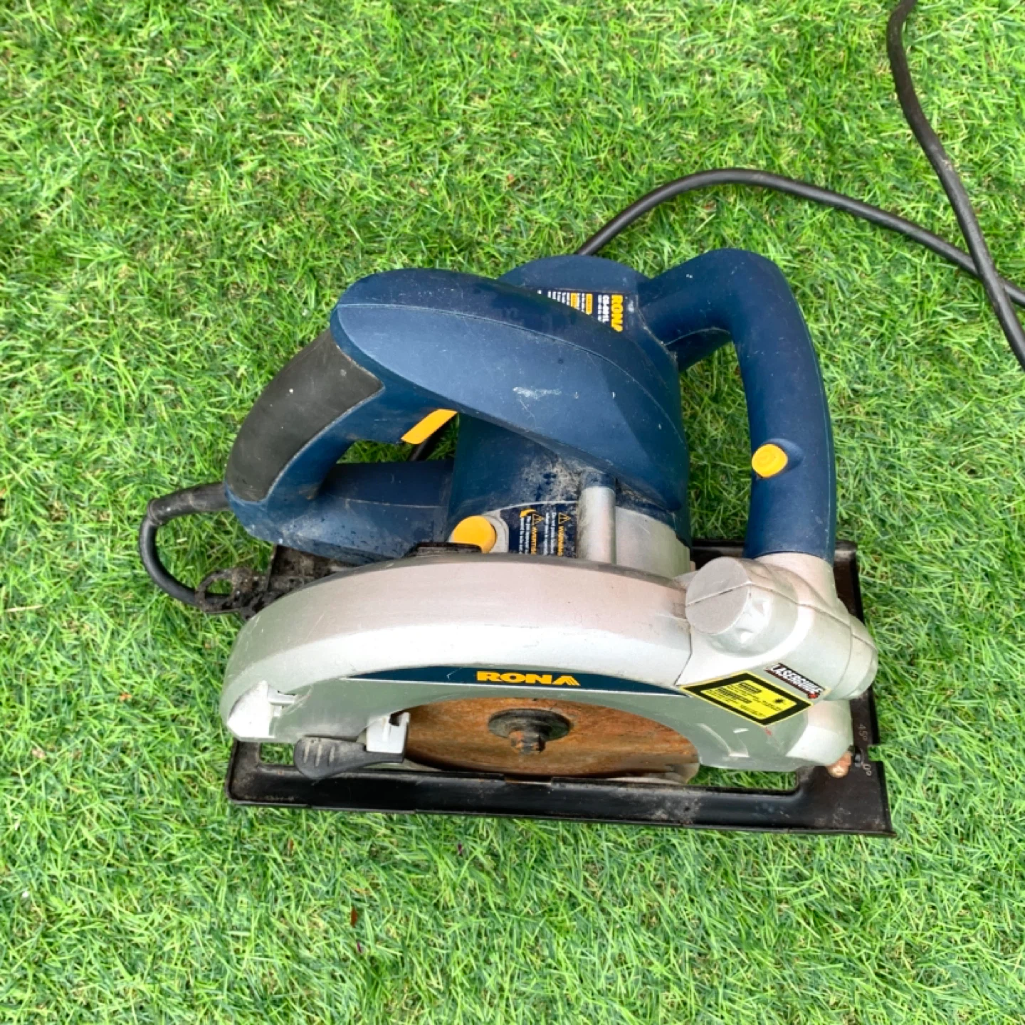 Circular Saw Power Tool RONA  LaserGuide Corded Saw - photo 2
