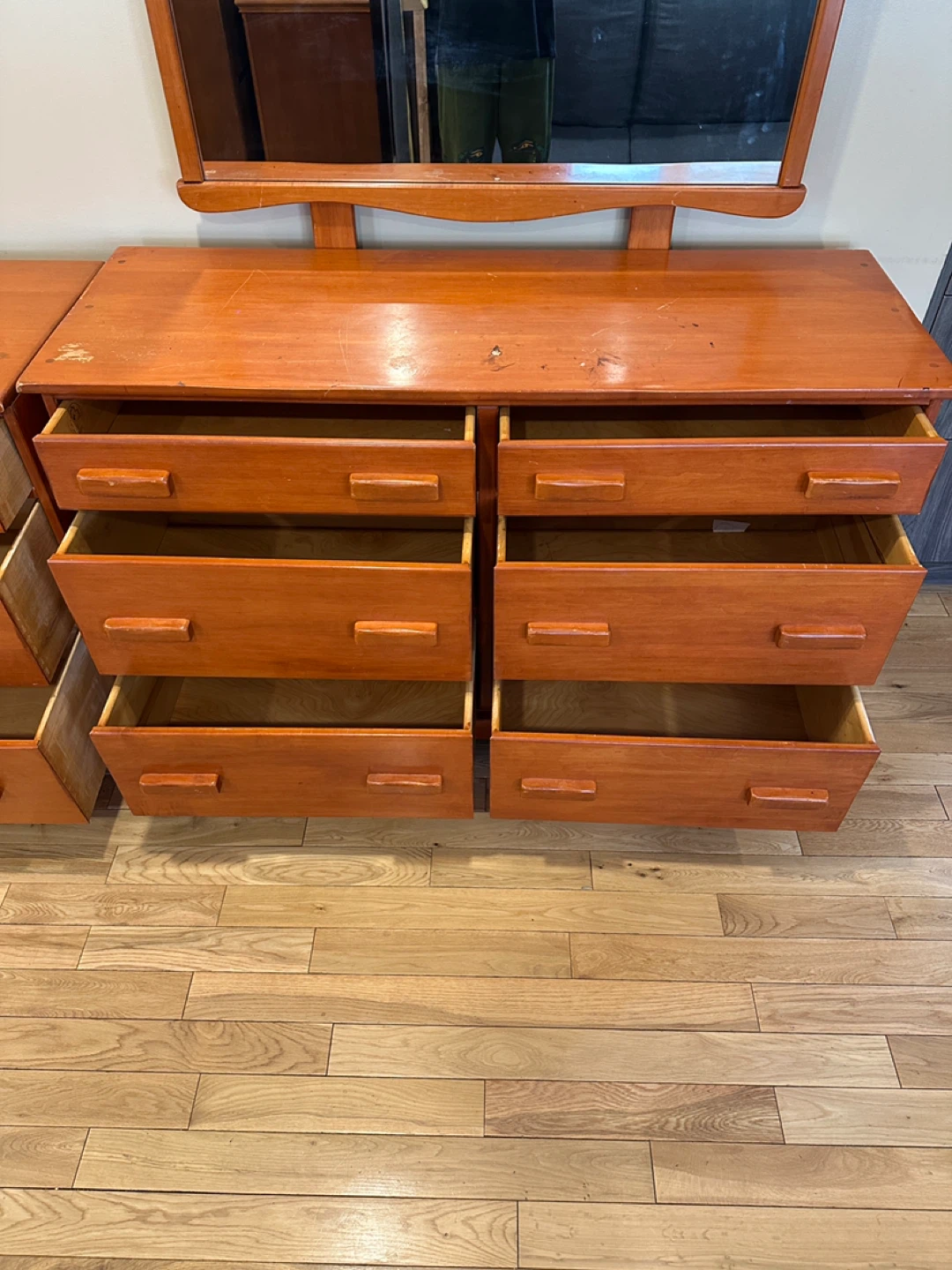 Vintage Vilas Solid Maple Dressers Set (CAN DELIVER) - photo 4