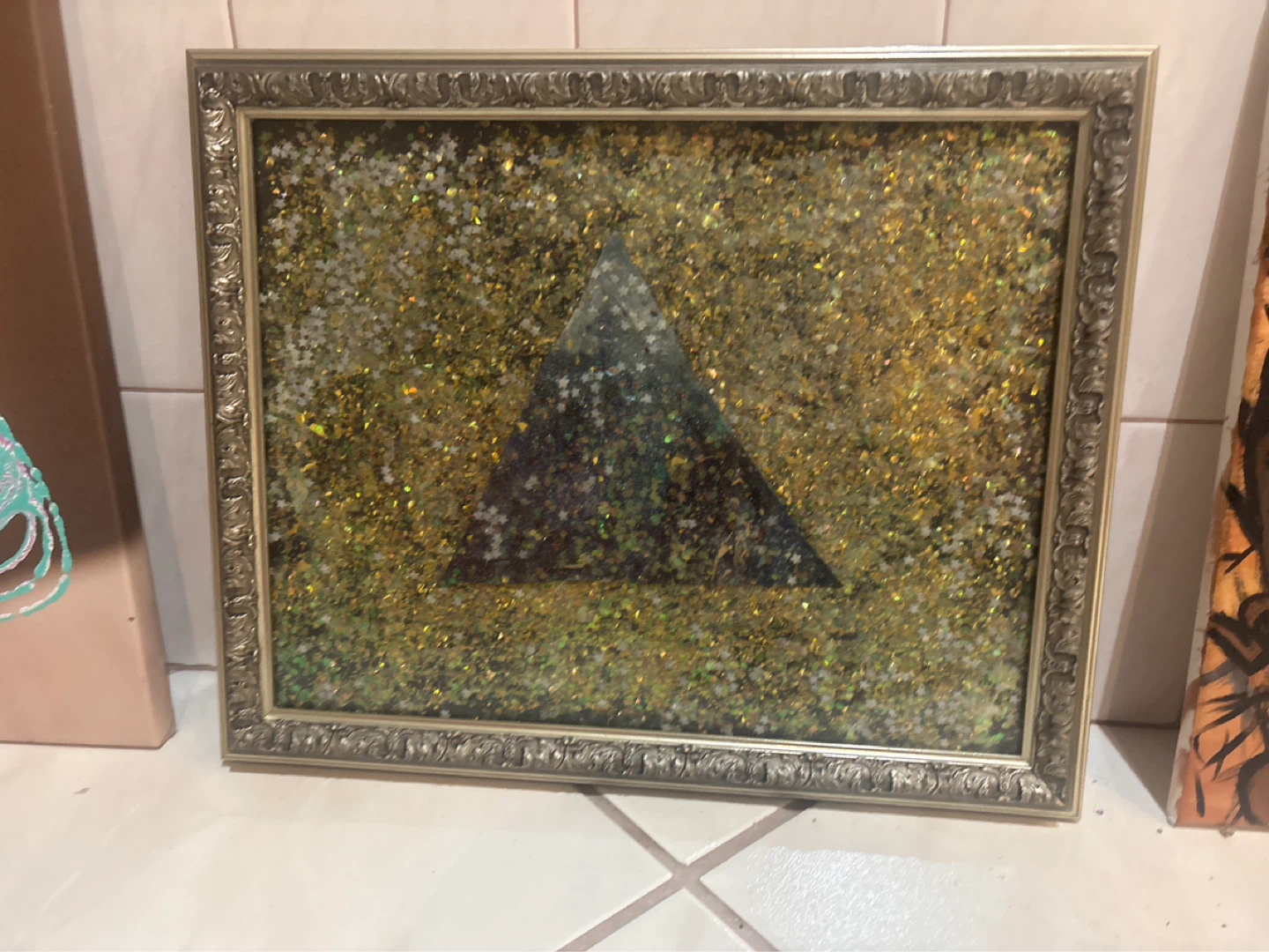 Framed Glitter Art Pyramid - photo 2