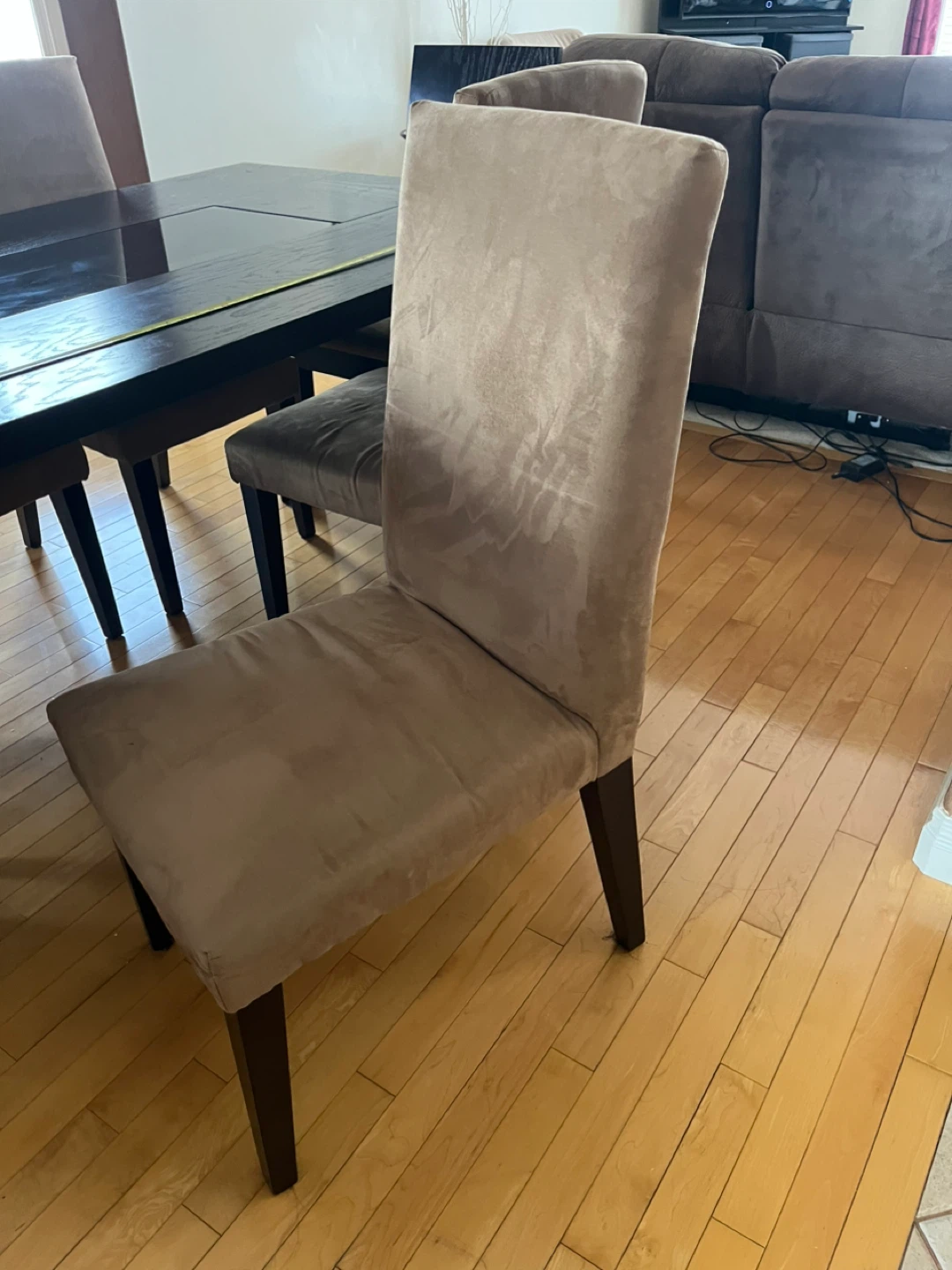 Dark Wood Dining Table with 6 Chairs - photo 2