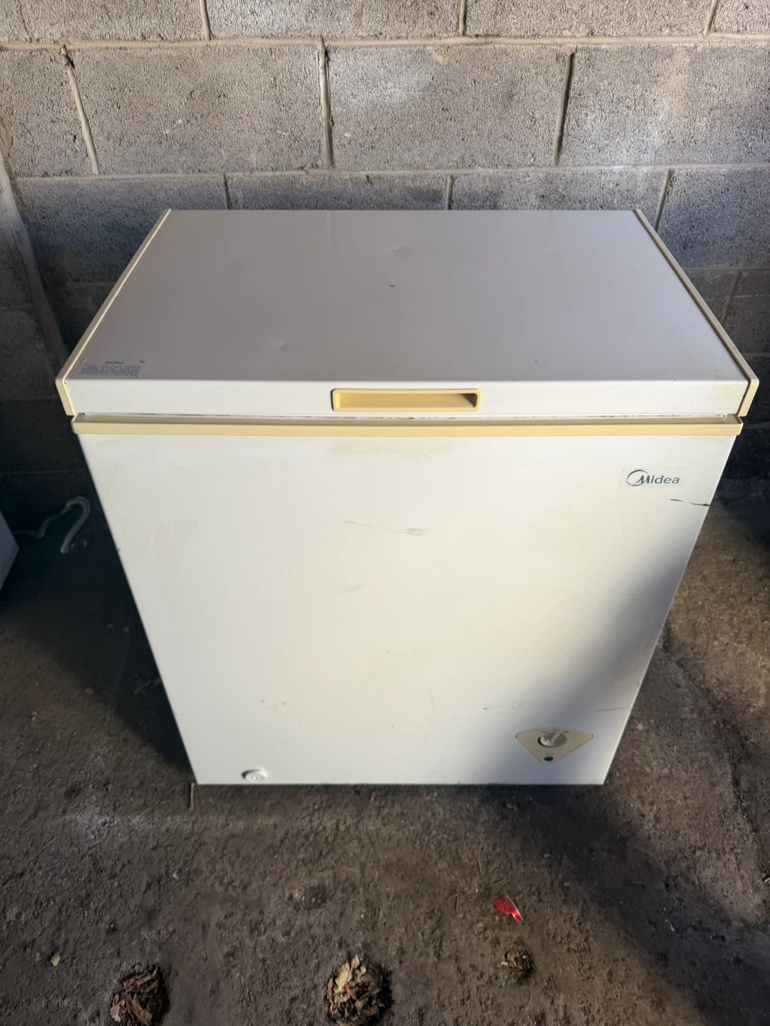 Midea Chest Freezer
