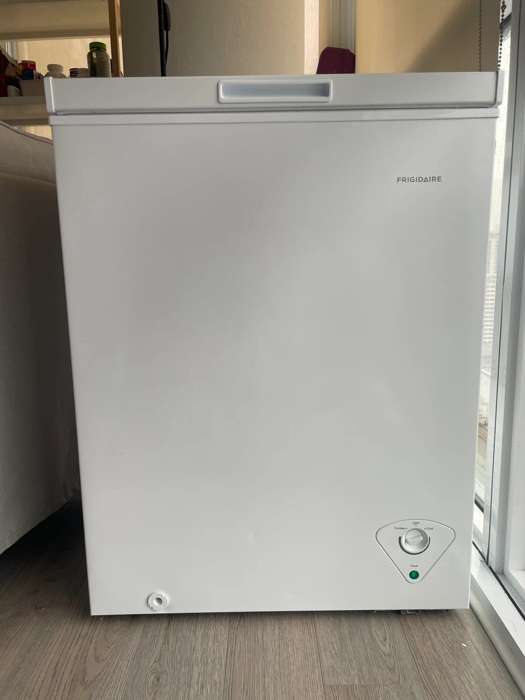 Frigidaire White Chest Freezer