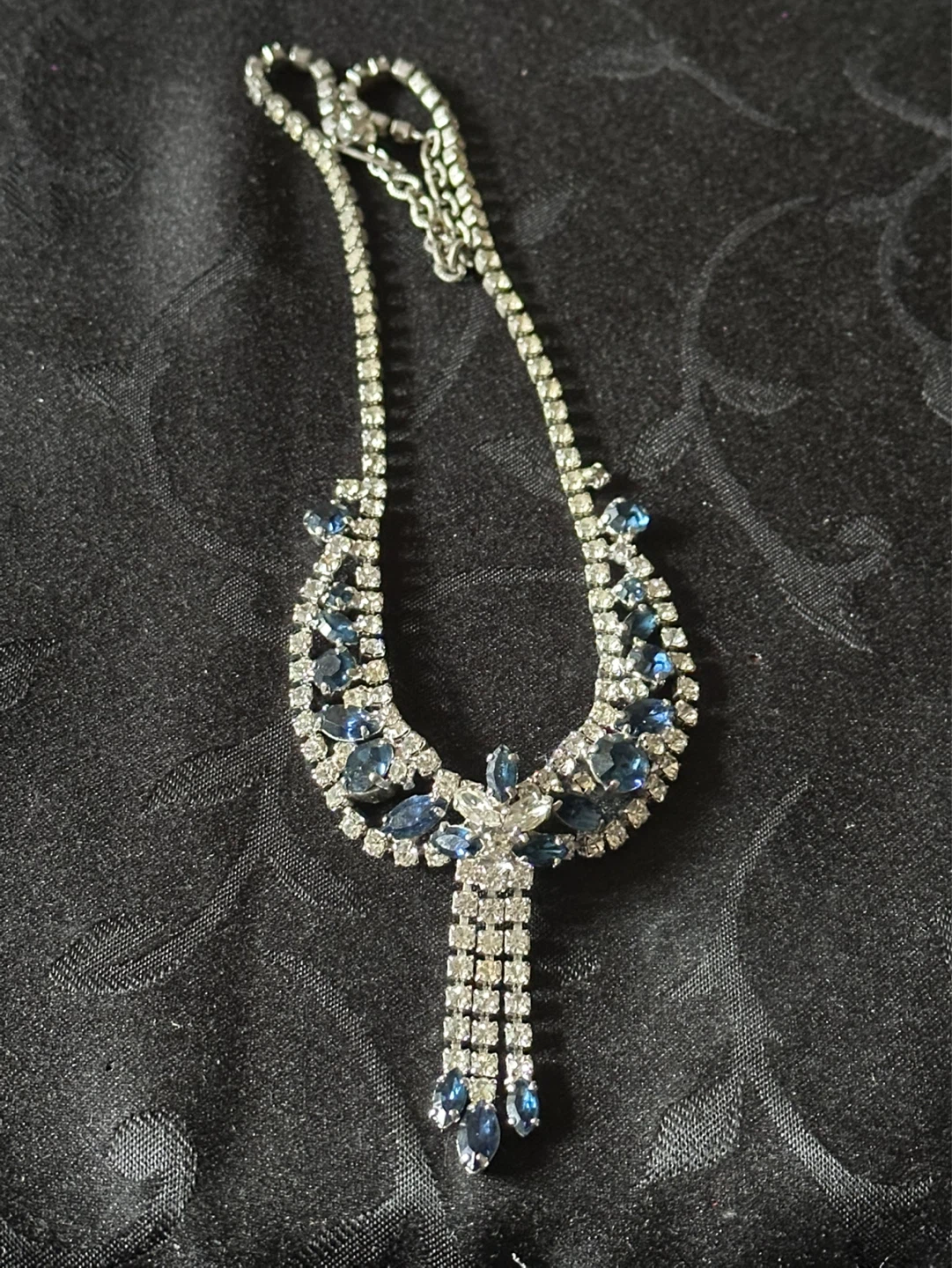 1930s Blue Sapphire and Clear Rhinestone Necklace