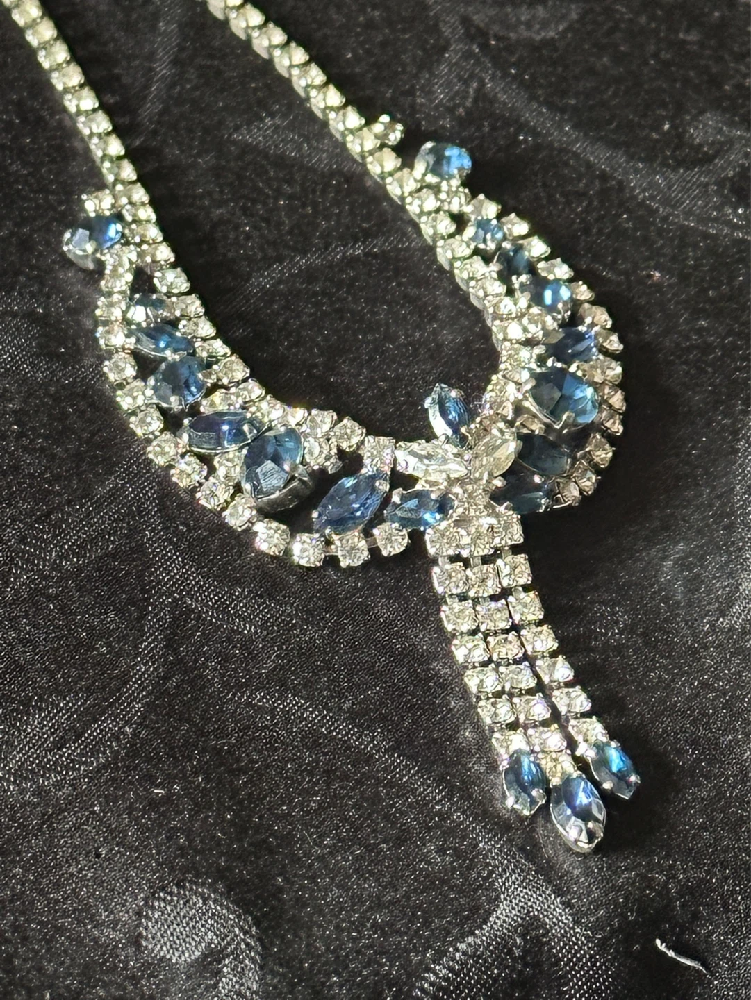1930s Blue Sapphire and Clear Rhinestone Necklace - photo 3