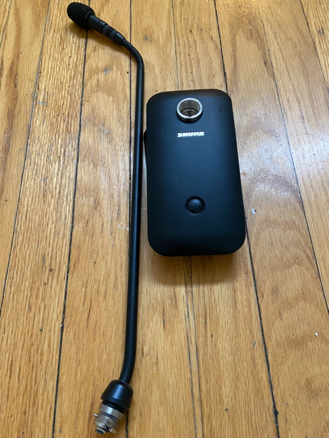 Shure ULX-D Wireless Gooseneck Microphone Transmitter - photo 2