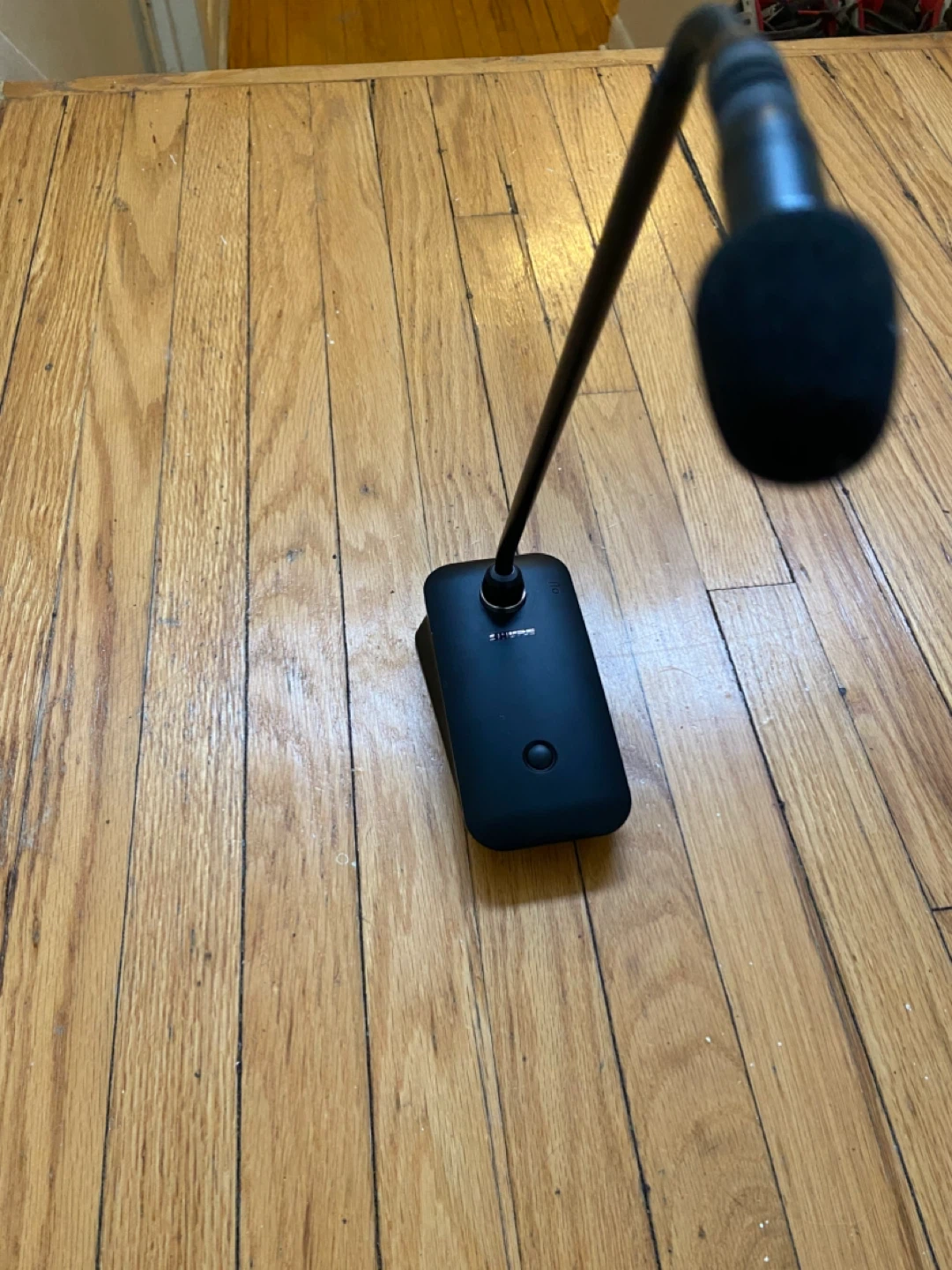 Shure ULX-D Wireless Gooseneck Microphone Transmitter