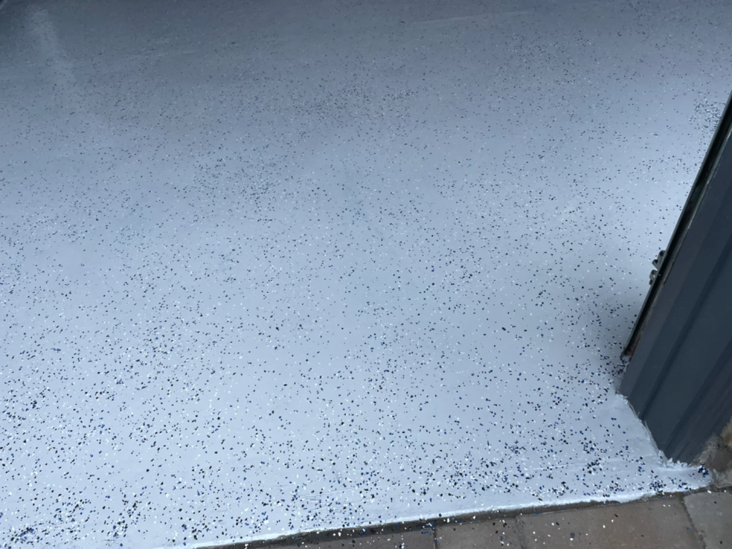 Epoxy Garage Floor Coating Flakes - photo 4