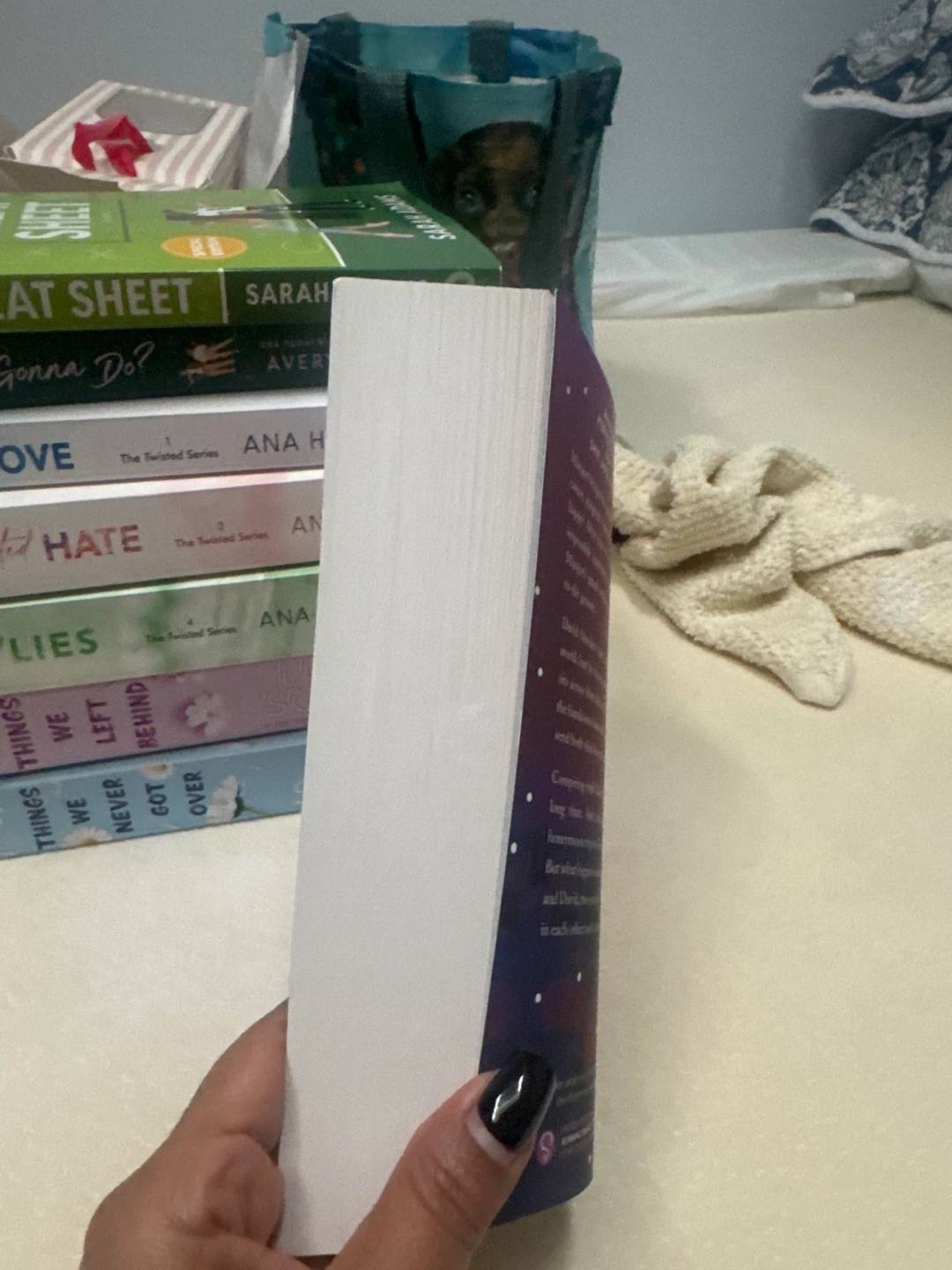 A Perfect Story by Elísabet Benavent Paperback Romance Novel - photo 2
