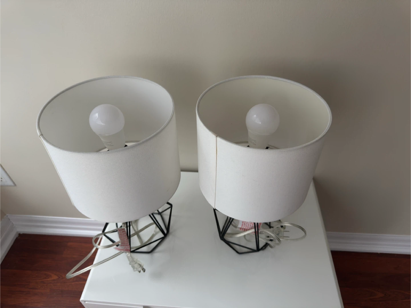 2 Bedside Lamps - photo 4