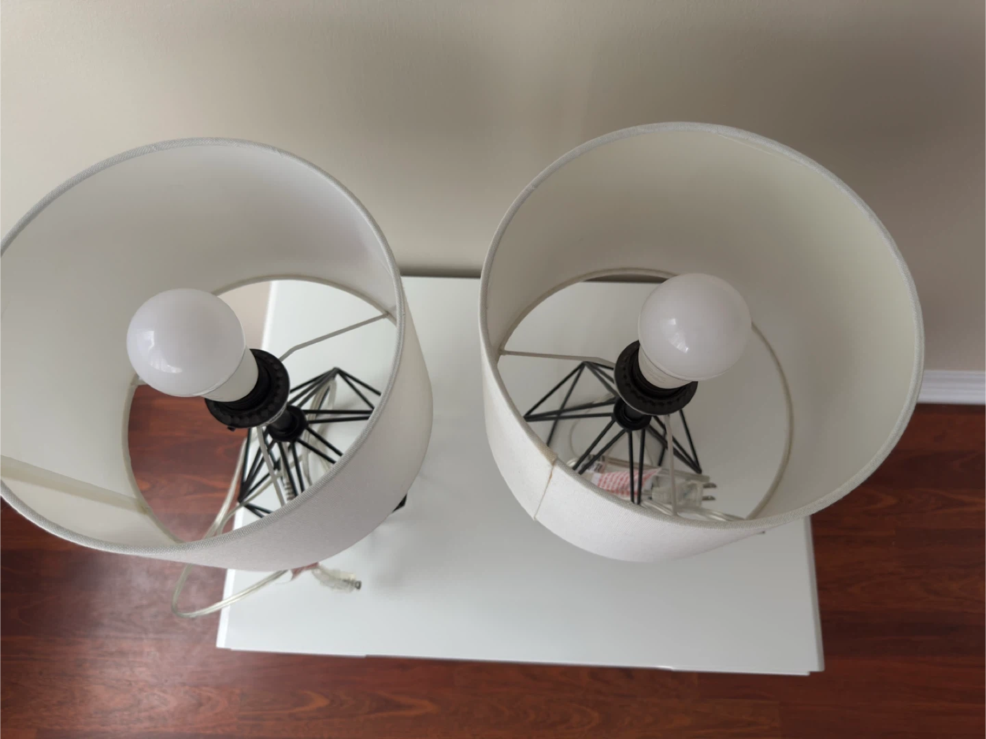 2 Bedside Lamps - photo 3