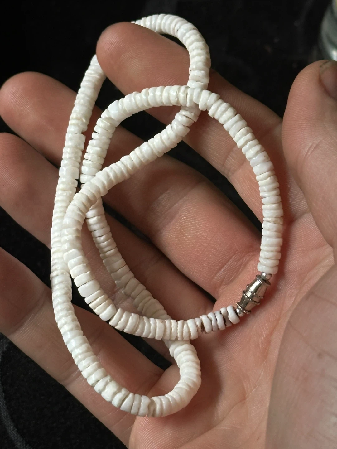 Hawaii Unisex Souvenir Surfer White Puka Shell Necklace 18” - photo 3