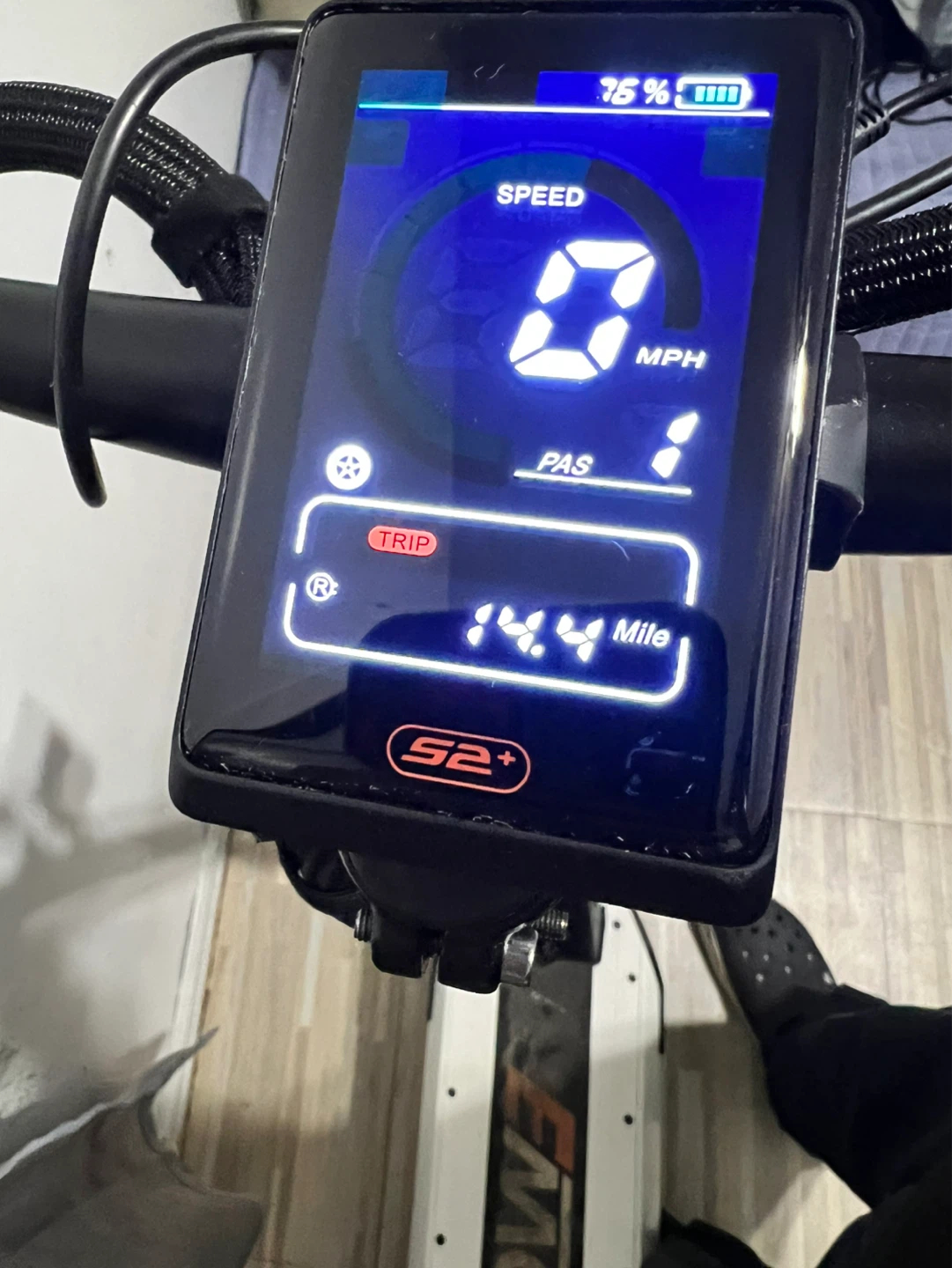 EMOVE Cruiser V2 - 52V Long range scooter - photo 2