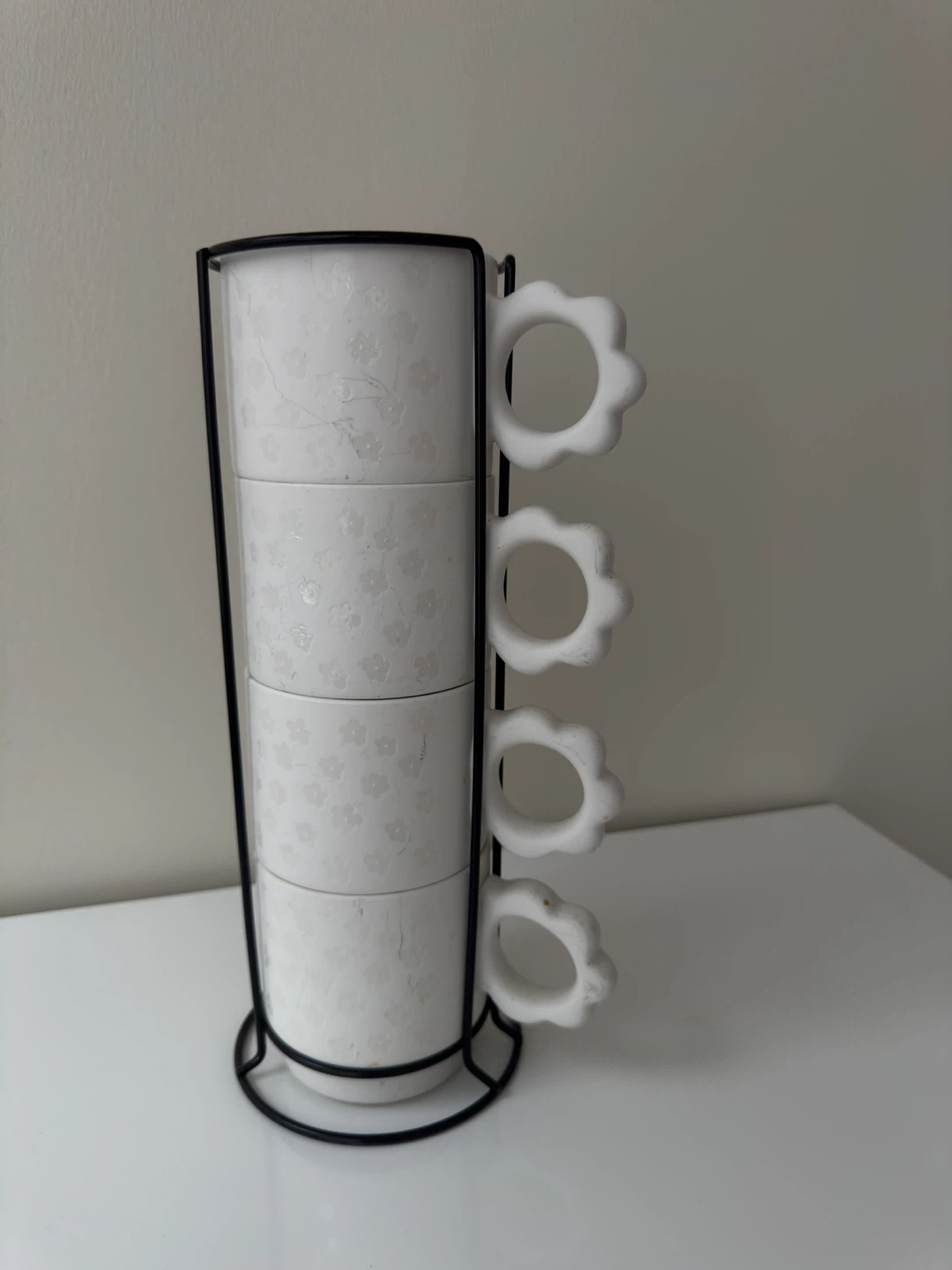 Set of 4 White Floral Mugs with Black Rack - photo 2