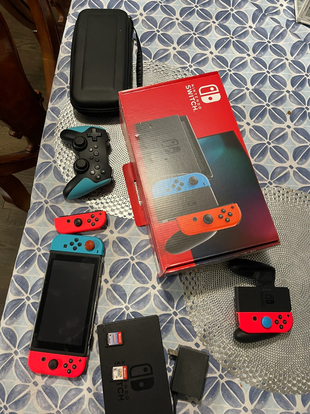 Nintendo Switch Console with Kirby and Monopoly Games - photo 3