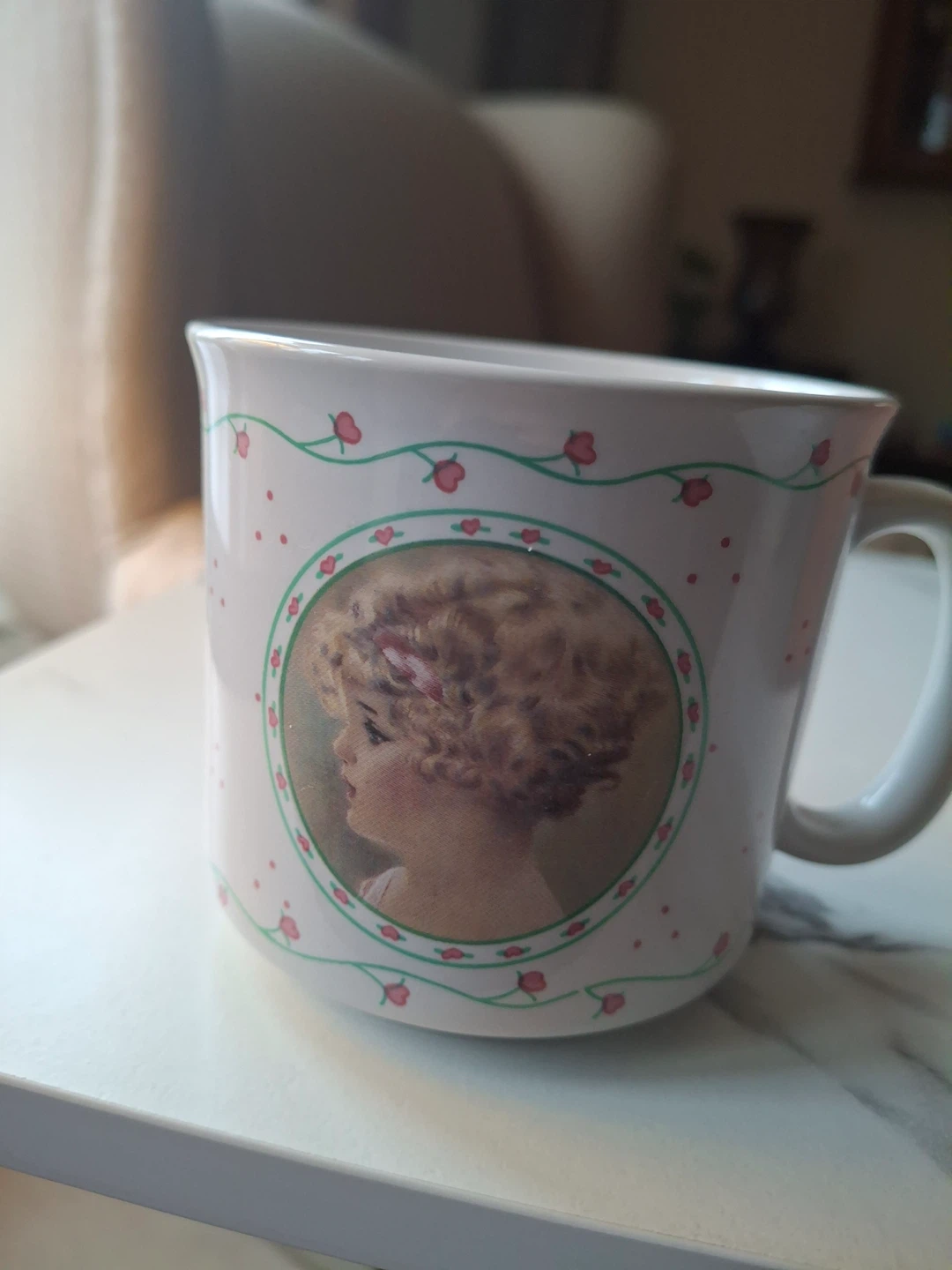 Bessie Pease Gutmann ‘Peach Blossom’ mug - photo 4