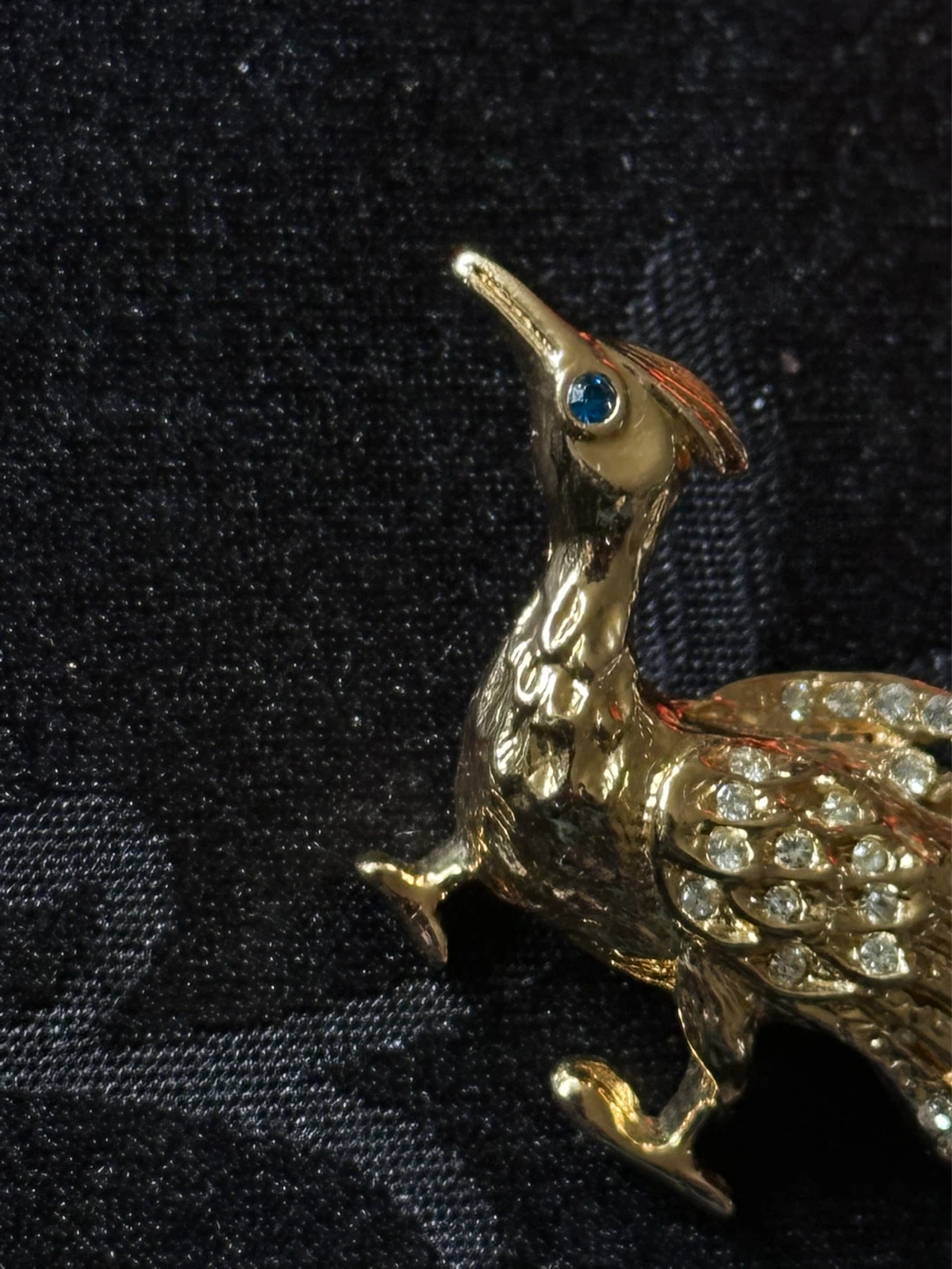 1950’s 60’s Gold Tone Road Runner Rhinestone Brooch - photo 2