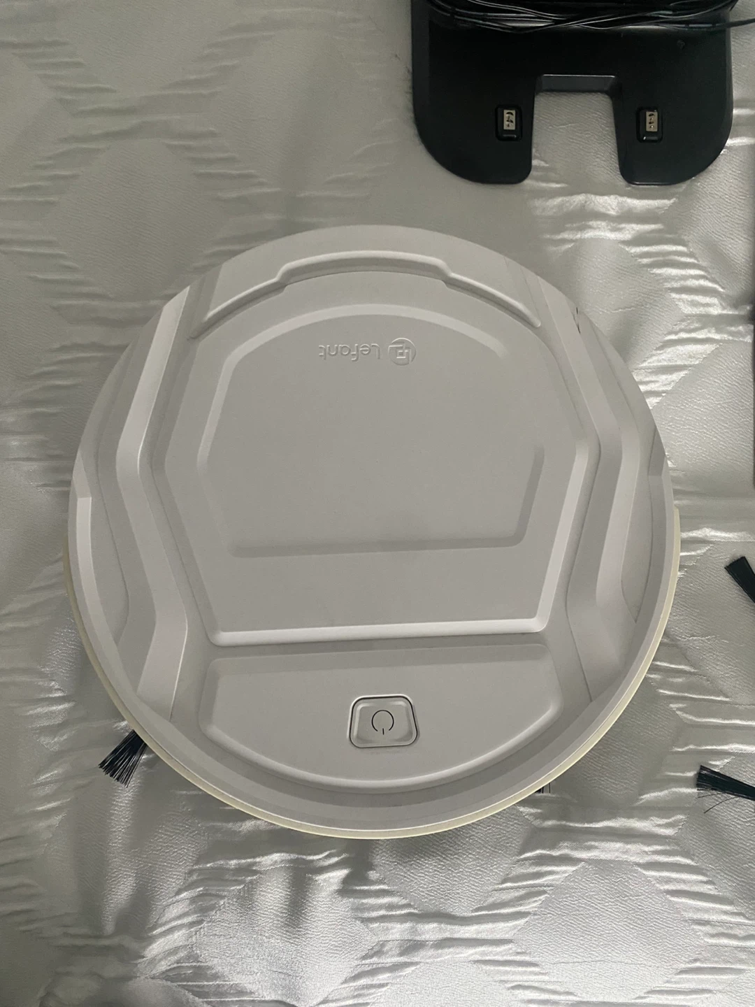 Lefant Robot Vacuum Cleaner M210