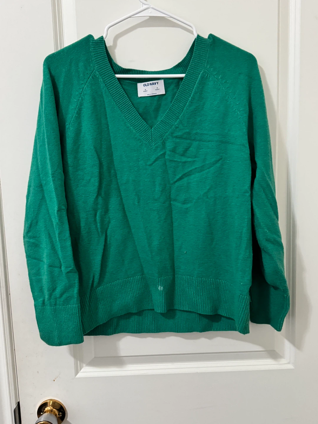 Old Navy Green V-Neck Sweater
